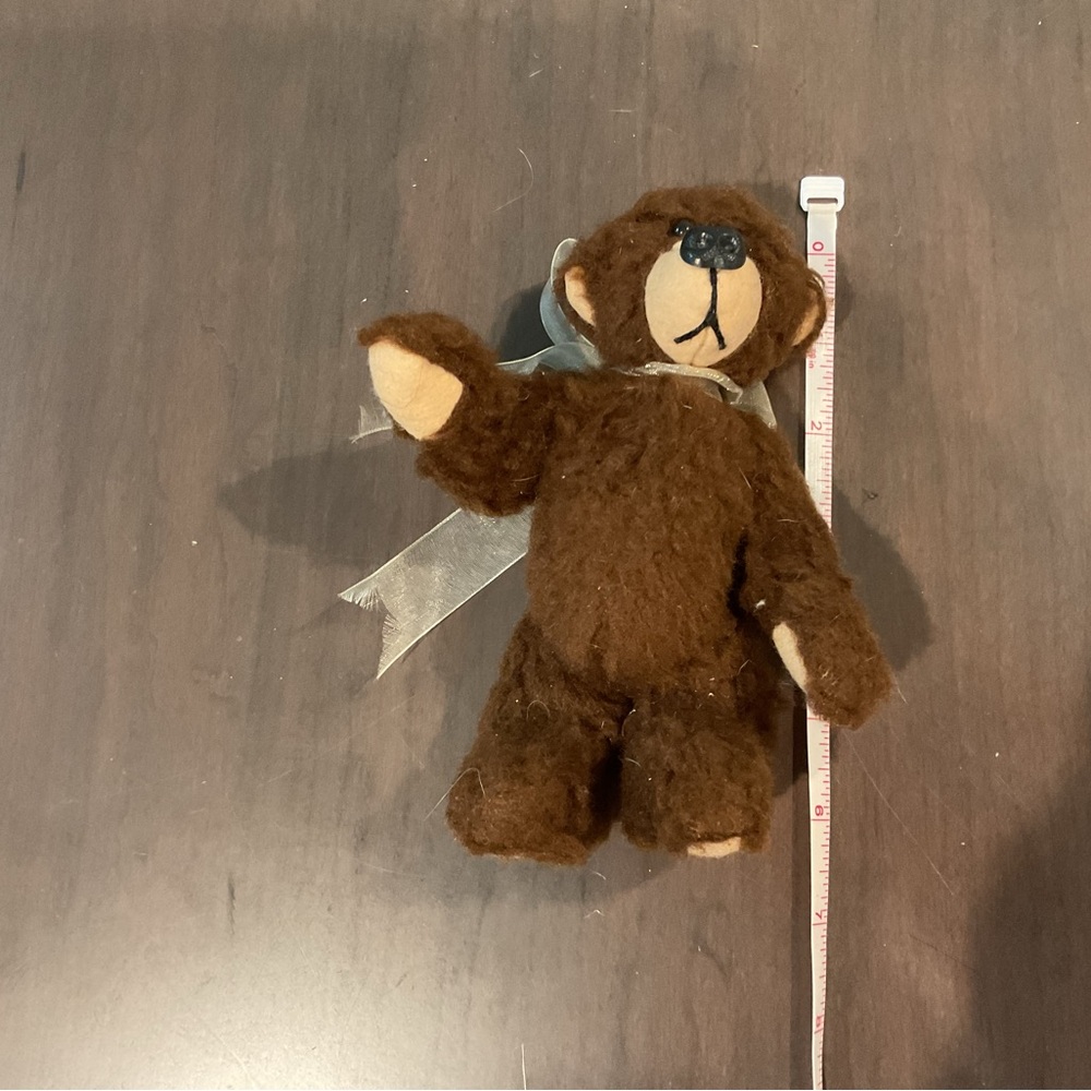 Collector Bear - Picture 3 of 5